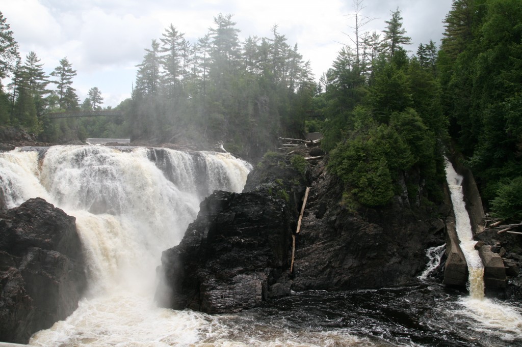 FortCoulonge en images — URBANIA